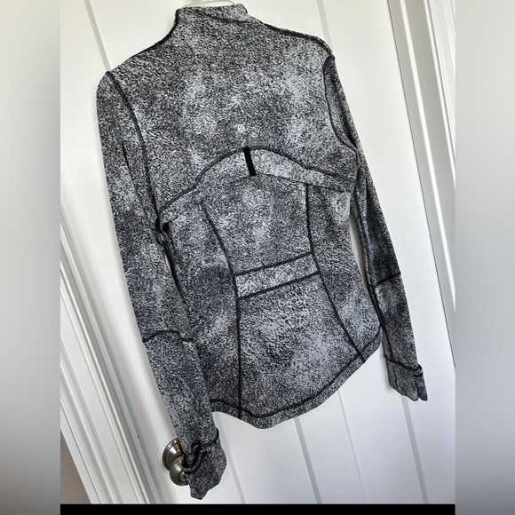 Lululemon Define Jacket Luon Variegated Knit Jacquard White Black Size 10 - Picture 2 of 9